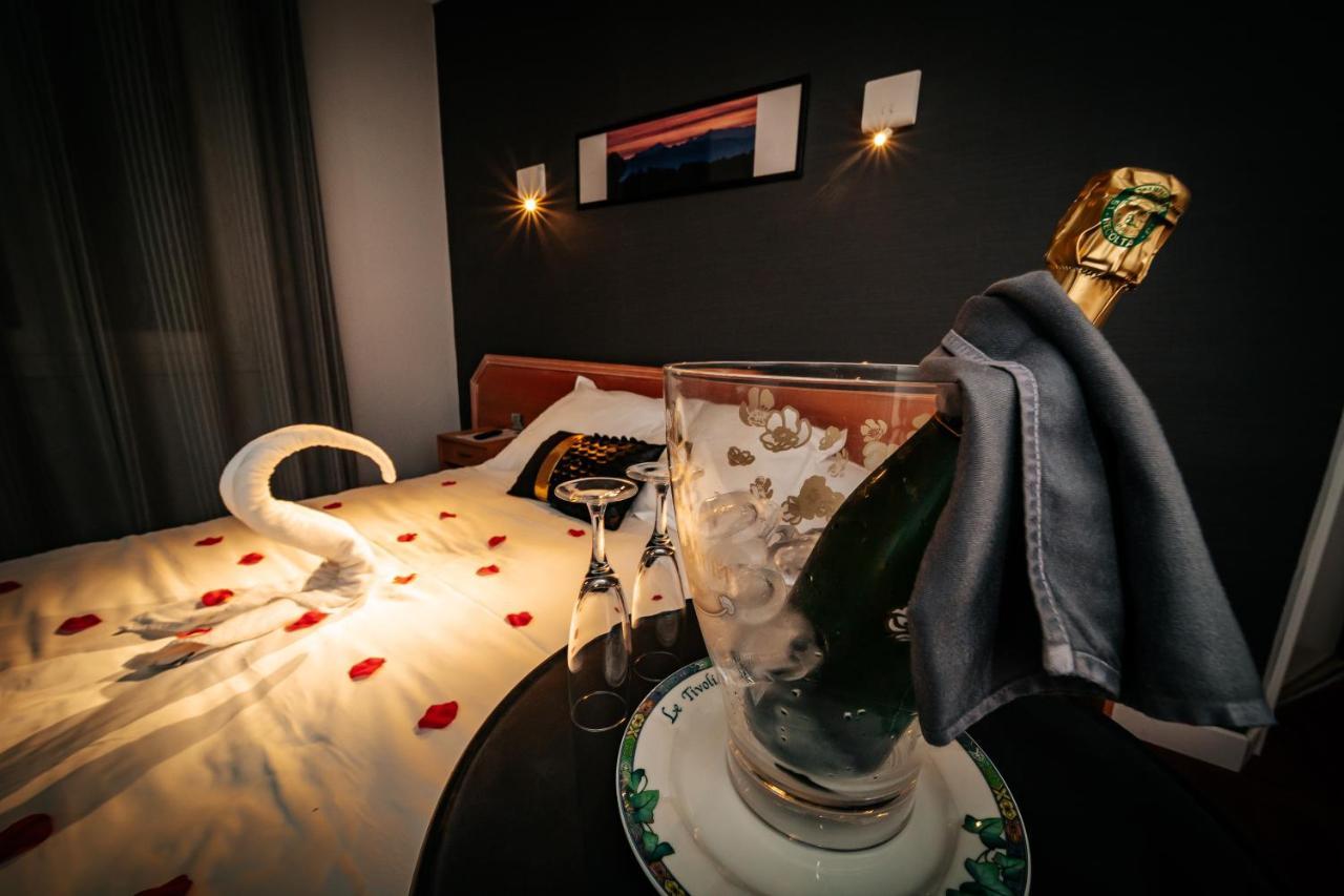 Hotel Le Tivoli Vic-en-Bigorre المظهر الخارجي الصورة
