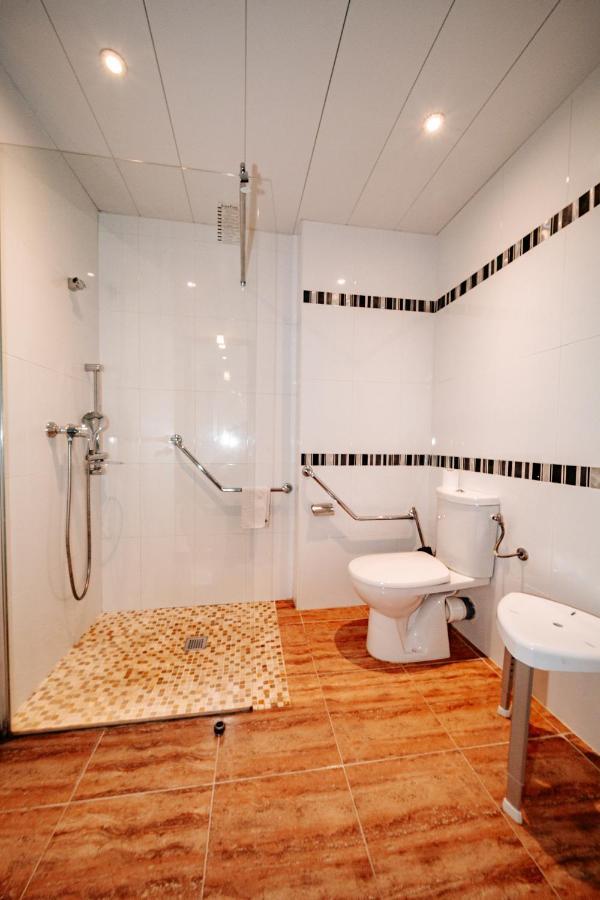 Hotel Le Tivoli Vic-en-Bigorre المظهر الخارجي الصورة