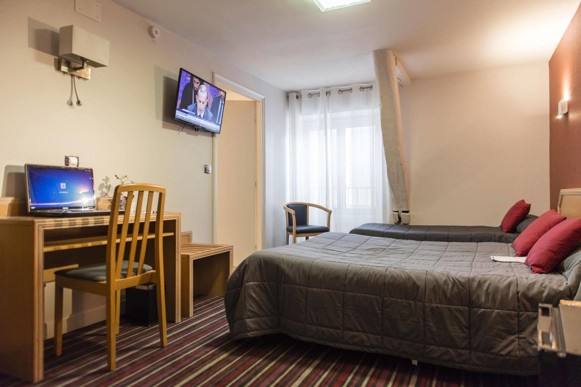 Hotel Le Tivoli Vic-en-Bigorre المظهر الخارجي الصورة